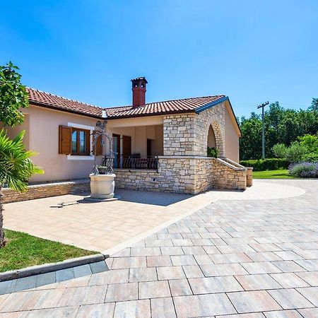 Villa Krizanci Zminj Luaran gambar