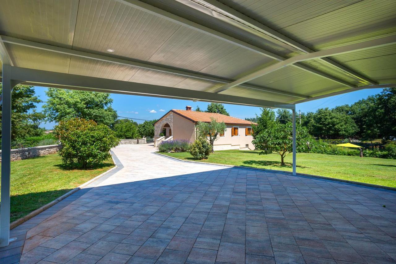Villa Krizanci Zminj Luaran gambar